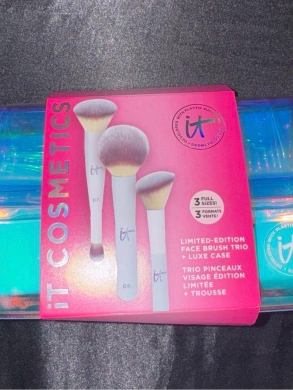 IT Cosmetics Limited-Edition Face Brush Trio